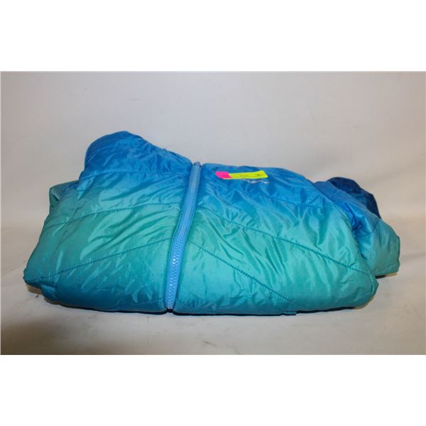 NEW EDDIE BAUER REVERSIBLE JACKET MEDIUM