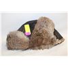 Image 1 : LARGE RABBIT FUR TRIM EAR FLAP HAT-ESTATE