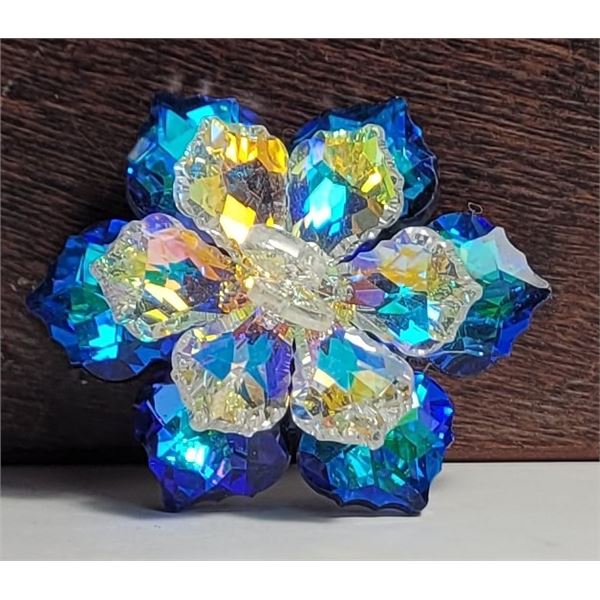 13)  SHADES OF BLUE AND AURA BOREALIS