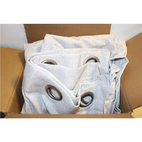 LIKE NEW SUN+BLK MAXWELL CURTAIN 52 X 90"