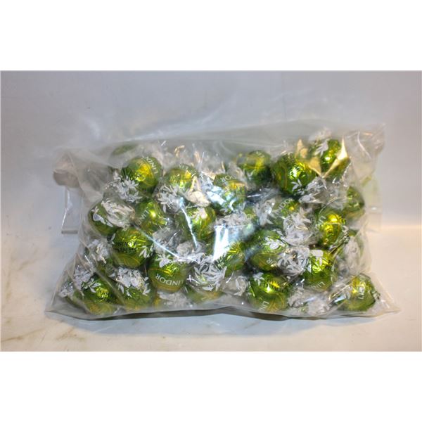BAG OF LINDT LINDOR PISTACHIO MILK CHOCOLATE