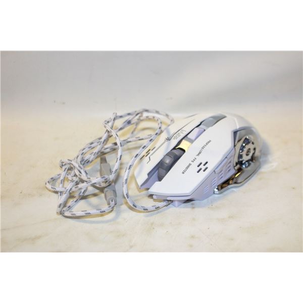 WHITE GAMING MOUSE