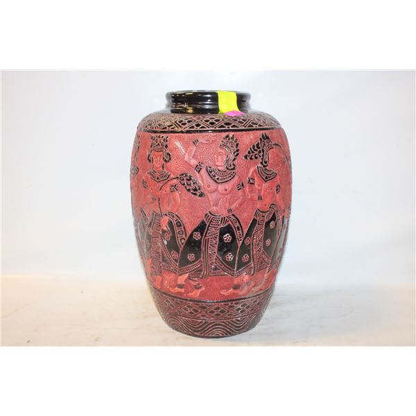 BLACK CARVED LIDDED JAR INTRICATE FLORAL