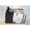 Image 1 : CANVAS TOTE/SHOPPING BAGS- LOT OF 3