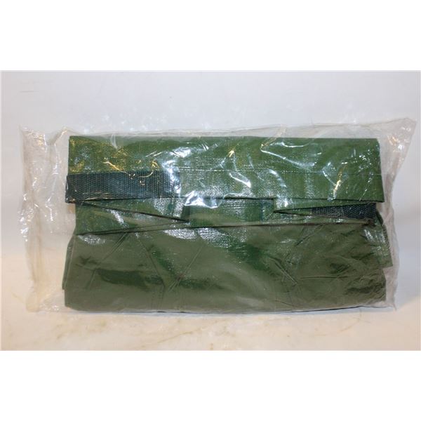 LEE VALLEY HERB OR STRAWBERRY PLANTER- NEW