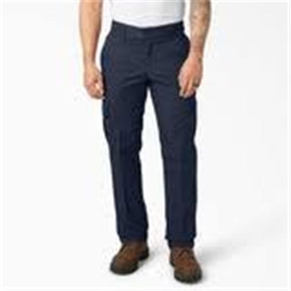 NEW DICKIES CARGO PANTS 32 X 34