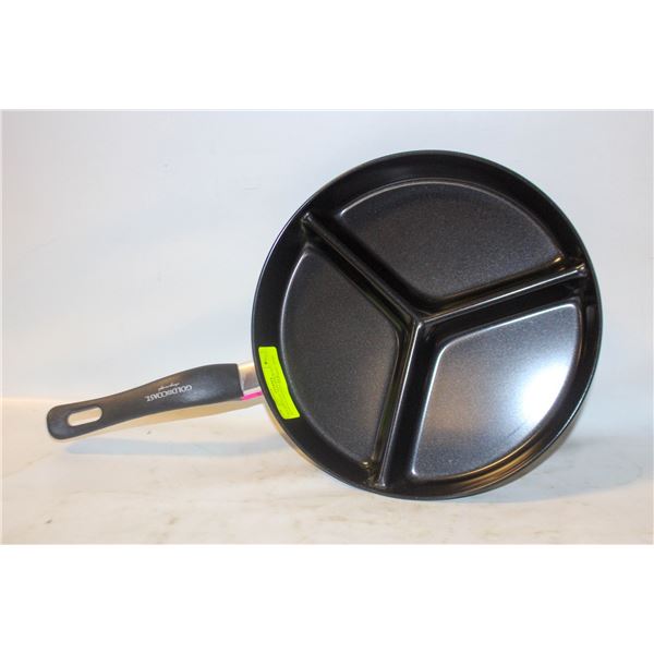 GOLD COAST NON STICK 11" DIVIDED FRYPAN- NEW