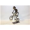 Image 1 : RIDING BYCICLE RECYCLED DECORATION