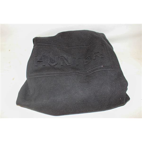 HUNTER CREW SWEATER LARGE