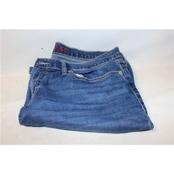 LUCKY BRAND JEANS SIZE 30