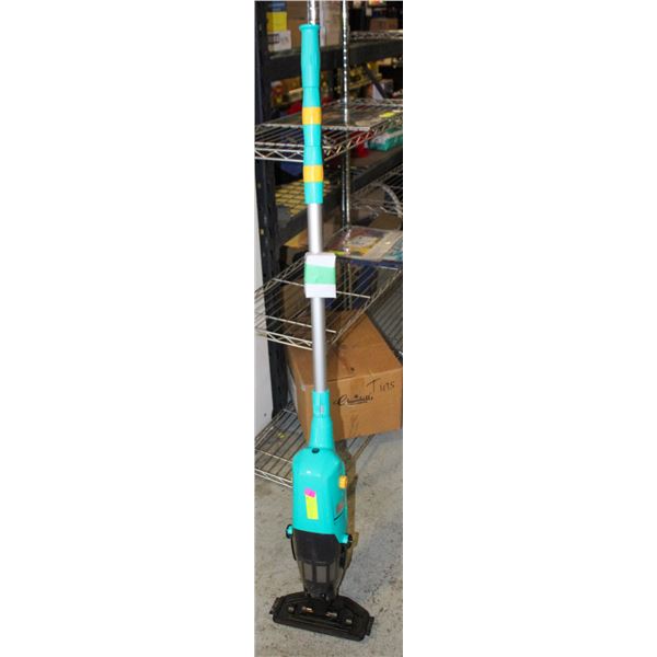 EFURDEN HANDHELD POOL VACUUM - RECHARGEABLE