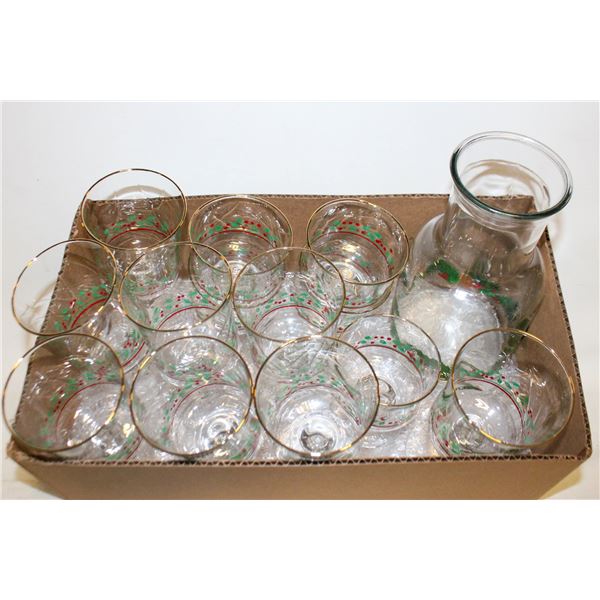 VINTAGE LIBBEY XMAS STEMWARE BOX LOT
