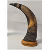 Image 6 : VINTAGE HAND CARVED BUFFALO HORN SCULPTURE (2)