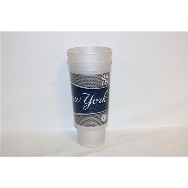 NEW YORK YANKESS PLASTIC DRINK CUPS
