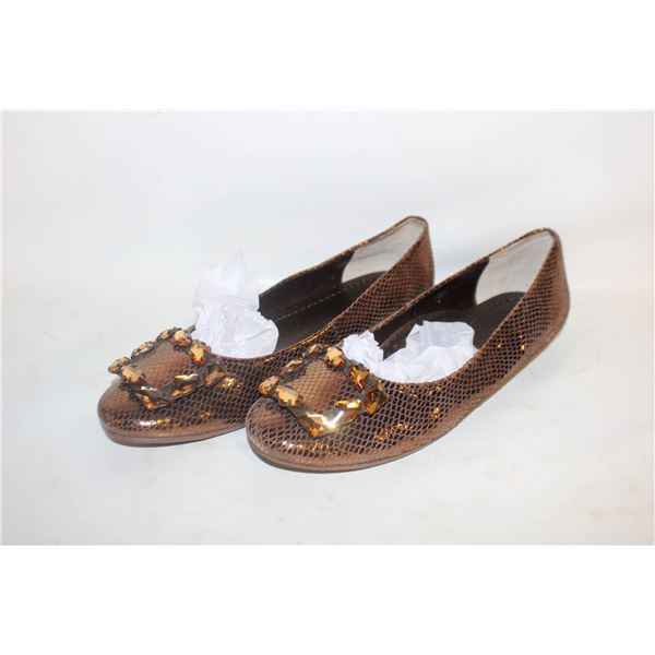 VANELI DESIGNER WOMENS SHOE SIZE 7.5