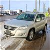Image 1 : 2009 VOLKSWAGON TIGUAN SUV
