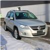 Image 3 : 2009 VOLKSWAGON TIGUAN SUV