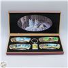 Image 1 : 4 KNIFE COLLECTOR KNIFE SET IN WOOD BOX