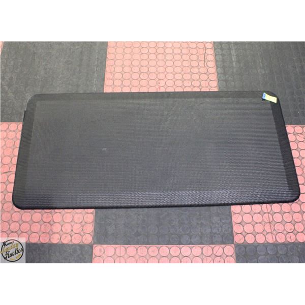 MC GEL KITCHEN MAT 20" X 42"