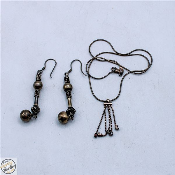 13.6G SILVER TOTAL WEIGHT W/STONES/PENDANT