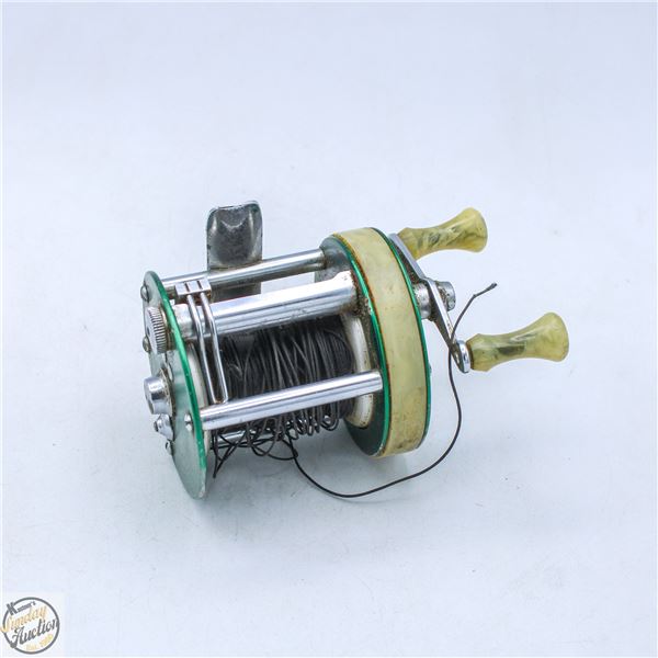 VINTAGE SHAKESPAER 1921 LIGHT SUPEREAL