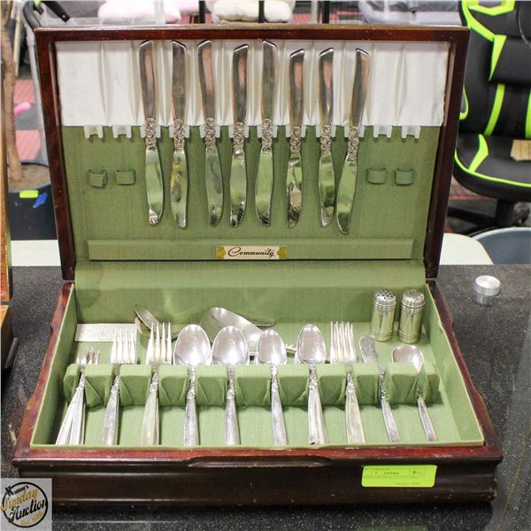 ONEIDA SOUTH SEAS CUTTLERY