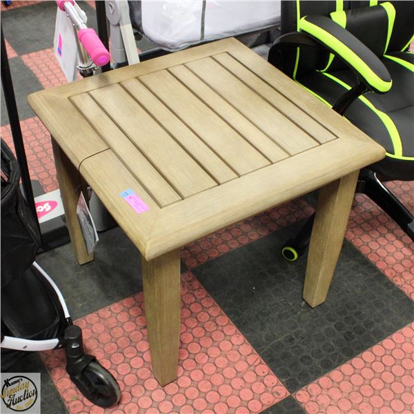 SIGNATURE DESIGN BY ASHLEY END TABLE