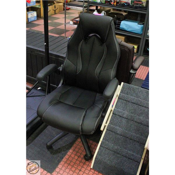 NEW ASSEMBLED HYDRAULIC LIFT OFFICE CHAIR