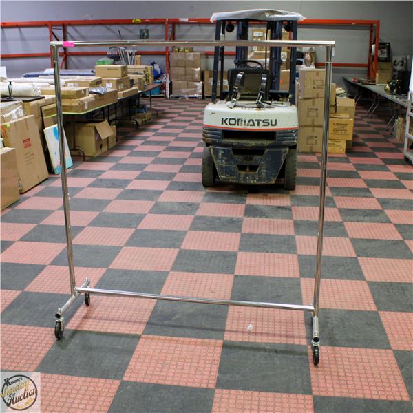 COMMERCIAL CHROME CLOTHING RACK