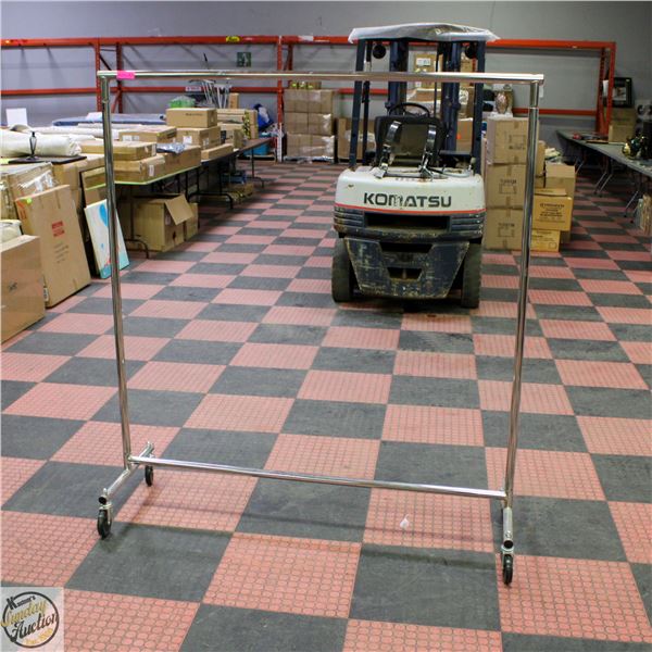 COMMERCIAL CHROME CLOTHING RACK