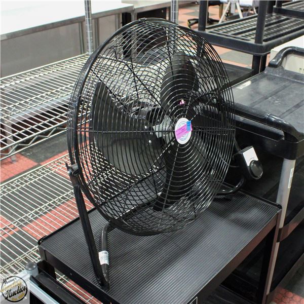 WIND MAKER MEDIUM  SIZE FAN