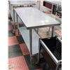 Image 1 : 5' X 2' X 3' TALL S/S COMMERCIAL TABLE
