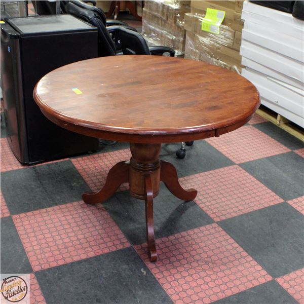 ROUND WOOD TABLE