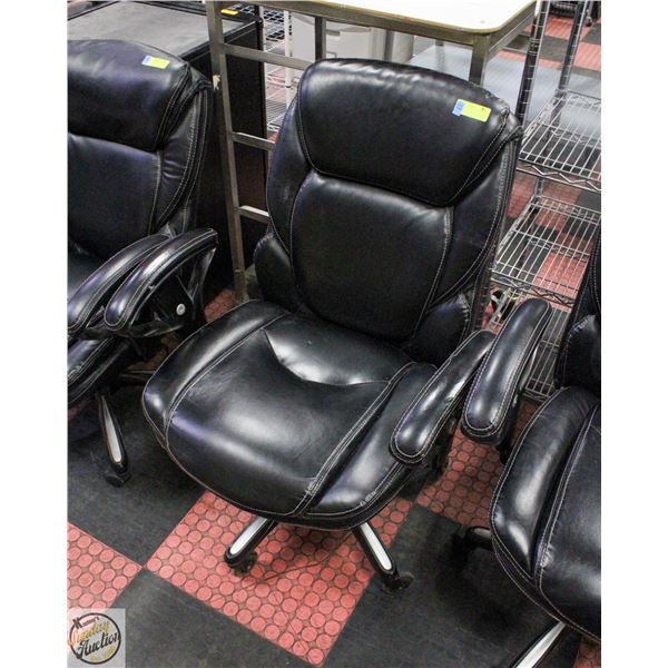 HYDRAULIC LIFT OFFICE CHAIR