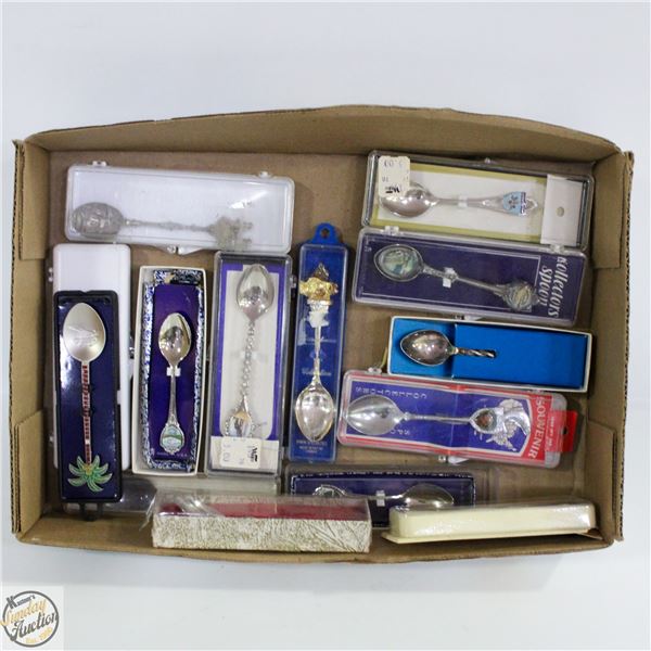 BOX WITH COLLECTIBLE SPOONS