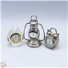 Image 1 : 3 VINTAGE MINITURE DESK CLOCKS