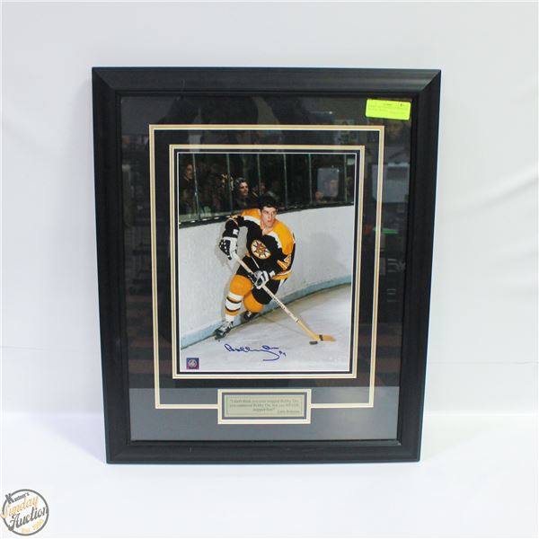 BOBBY ORR CERTIFIED AUTOGRAPH PICTURE, FRAMED