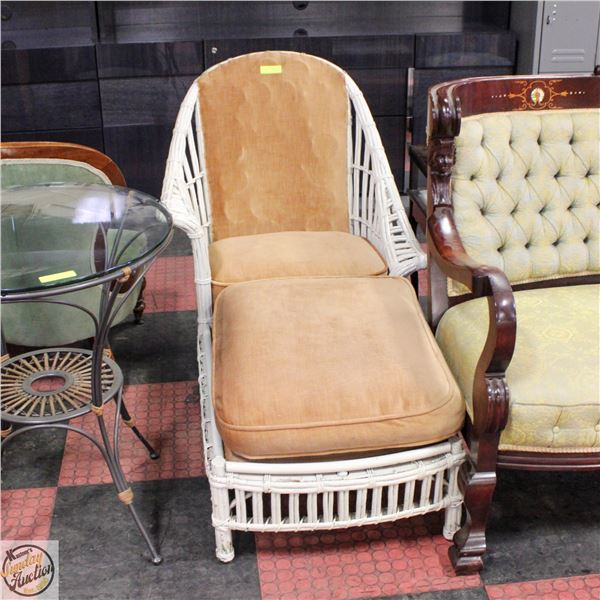 BROWN CUSHIONED WHITE FRAMED LOUNGE