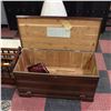 Image 2 : SOLID WOOD CHEST W/BOTTOM FRONT DRAWER
