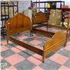 Image 1 : SOLID WOOD DOUBLE SIZED BED FRAME