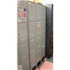 Image 1 : BANK OF 12 LOCKERS
