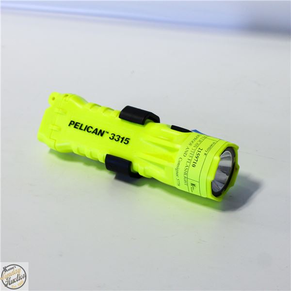 NEW PELICAN 3315 FLASHLIGHT WATERPROOF AND