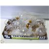 Image 1 : FLAT OF LIGHTUP LIGHTBULB BEVERAGE CONTAINERS
