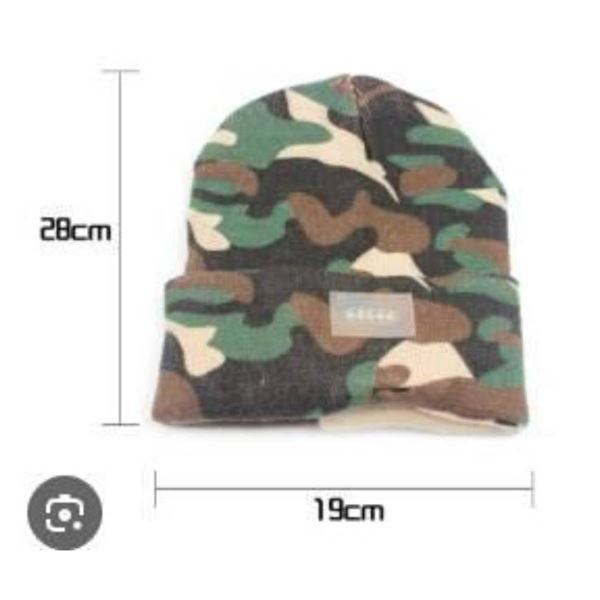 Billie’s Kollection LED Toque with Cat Ears and Embellishments for Kids/Youth