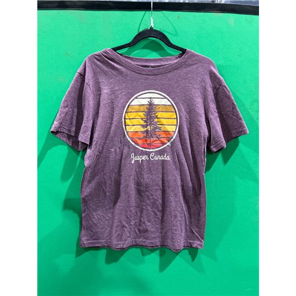 Initial Attraction Jasper Canada T-Shirt in Purple, Size P/S