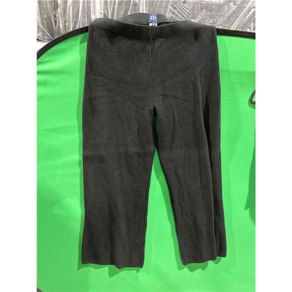 Gap XL Black Knit Pants