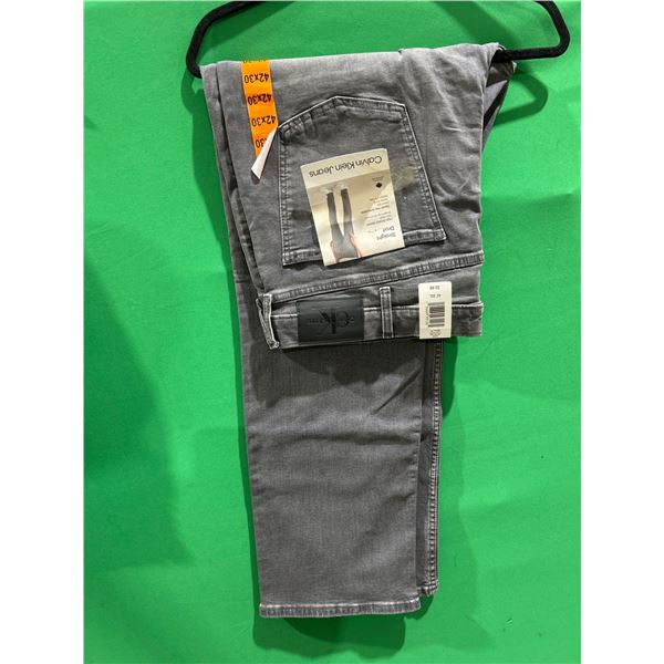 Calvin Klein Men’s Gray Straight Fit Jeans, Size 42×30