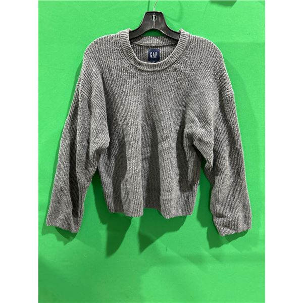 Gray GAP Knit Sweater, M/M