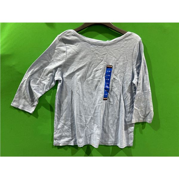 Kirkland Signature Women’s L/G Three-Quarter Sleeve Top in Light Blue