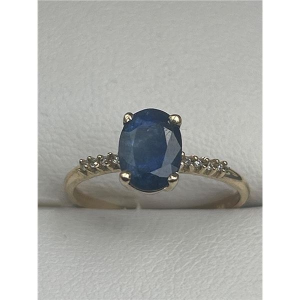10K Gold Sapphire and Diamond Ring with 1.40ct Center Stone